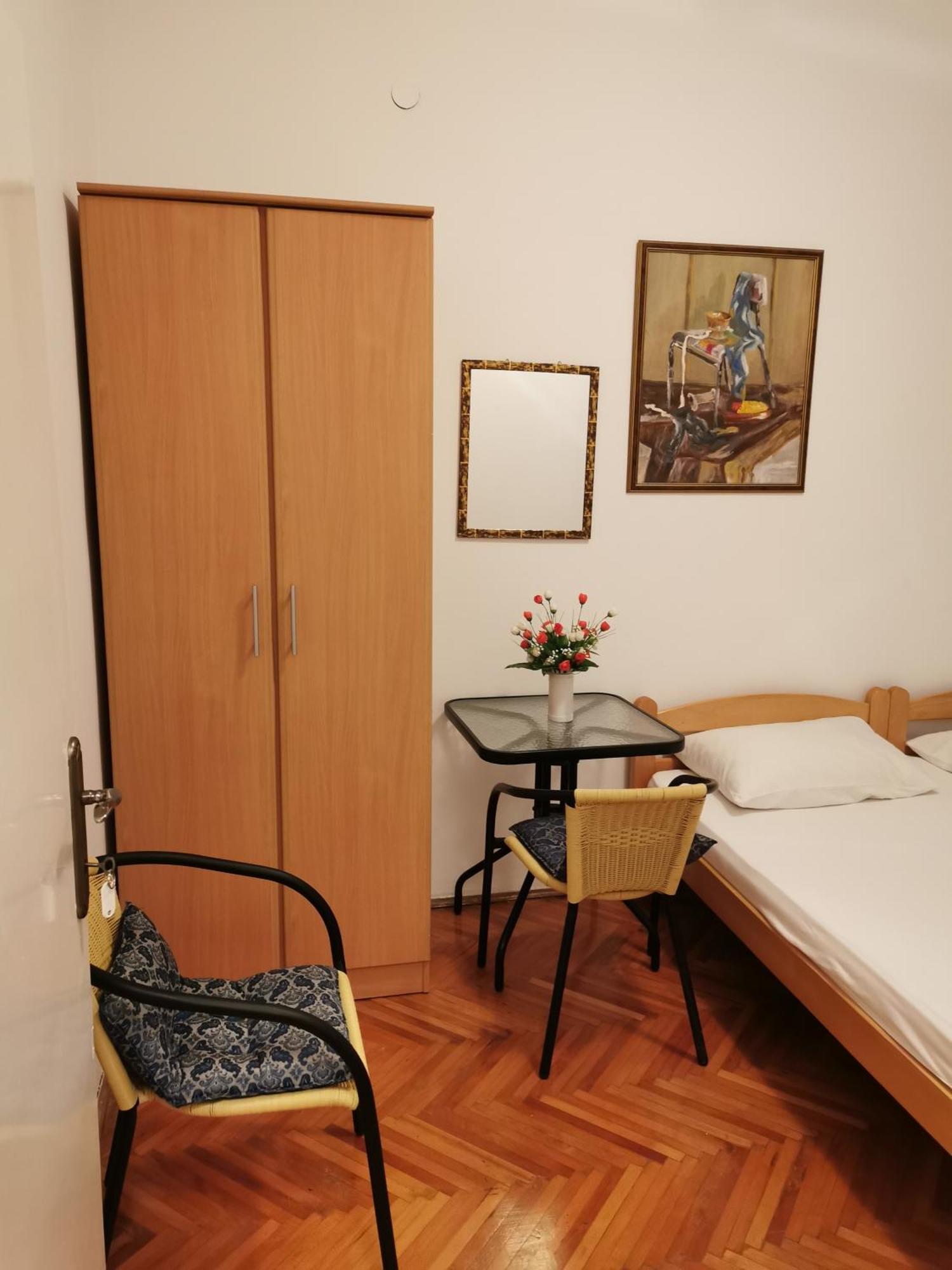 Zemunella Guest House Herceg Novi Zimmer foto