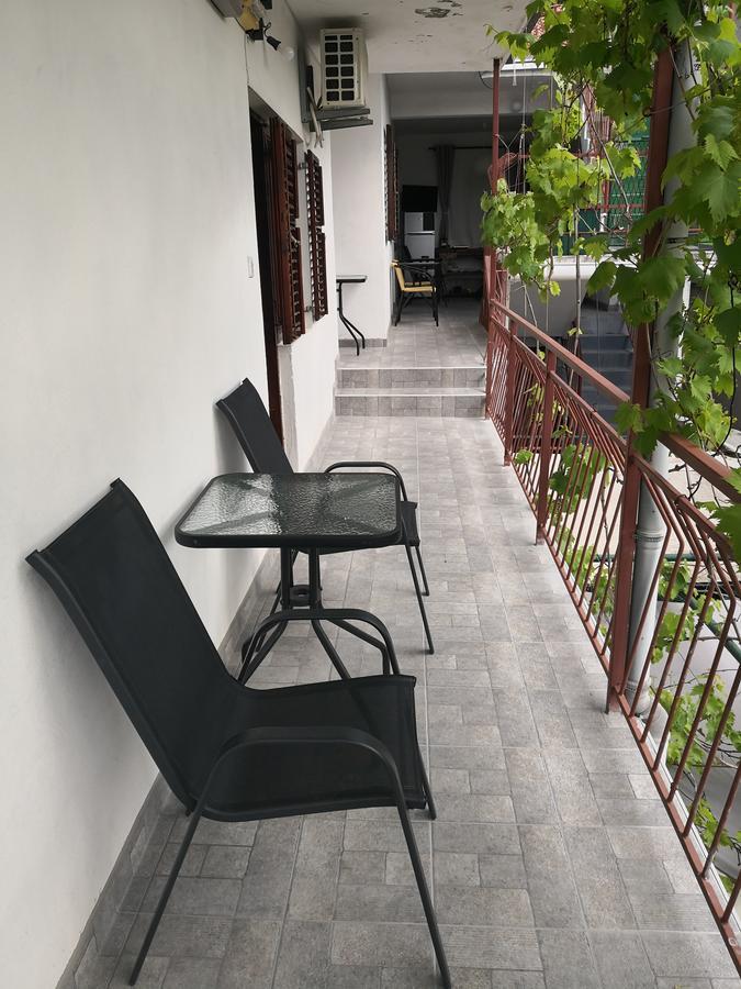 Zemunella Guest House Herceg Novi Exterior foto